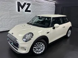 White Used 2015 Mini Cooper Hatch Hatchback | £5,295 (Fair price)