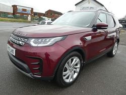 Red Used 2017 Land Rover Discovery 5 HSE SUV | £17,990 (Fair price)