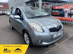 Silver Used 2007 Toyota Yaris SR Hatchback | £2,295 (Good price)