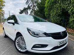 White Used 2018 Vauxhall Astra Elite Hatchback | £5,450 (Fair price)