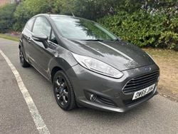 Grey Used 2016 Ford Fiesta Zetec Hatchback | £3,399 (Super price)