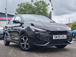 Black New 2025 MG MG3 SE Hatchback | £15,498 (Fair price)