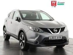 Grey Used 2016 Nissan Qashqai N-Connecta SUV | £9,499 (Fair price)