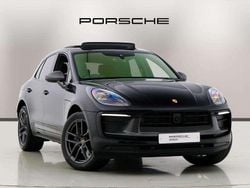 Black Used 2025 Porsche Macan SUV | £65,990 (Good price)