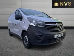 Grey Used 2015 Vauxhall Vivaro Van | £4,495 (Good price)