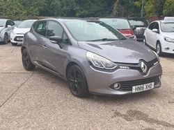 Grey Used 2016 Renault Clio IV Dynamique Hatchback | £5,980 (Super price)