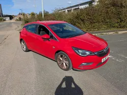 Red Used 2017 Vauxhall Astra SRi Hatchback | £1,695 (Good price)