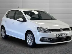 Pure white Used 2015 VW Polo SE Hatchback | £7,999 (Fair price)