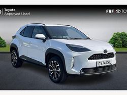 Used 2025 Toyota Yaris Hybrid Design Estate | £23,495 (Fair price)