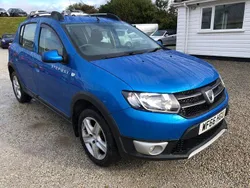 Blue Used 2016 Dacia Sandero Lauréate Hatchback | £4,497 (Fair price)