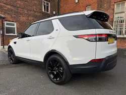 White Used 2019 Land Rover Discovery 5 SUV | £21,995