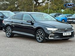 Black Used 2021 VW Passat GTE Sedan | £16,495 (Fair price)