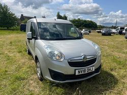 Silver Used 2018 Vauxhall Combo Sportive MPV | £3,250 (A bit pricey)