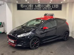 Black Used 2015 Ford Fiesta Zetec Hatchback | £4,350 (Good price)