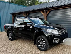 Black Used 2016 Nissan Navara N-Connecta Pickup | £6,995 (Good price)