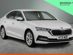 White Used 2021 Skoda Octavia SE L First Edition Hatchback | £14,000 (Fair price)