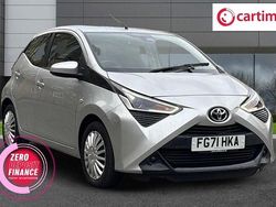 Silver Used 2021 Toyota Aygo X-play Hatchback | £8,604 (Good price)
