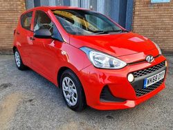 Red Used 2018 Hyundai i10 Hatchback | £5,899 (Fair price)