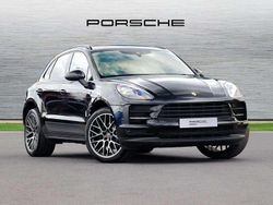 Black Used 2019 Porsche Macan SUV | £43,999 (Fair price)