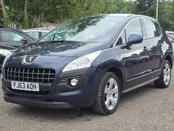 Blue Used 2013 Peugeot 3008 Active Hatchback | £4,295 (Fair price)