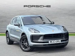 Dolomite silver metallic Used 2023 Porsche Macan SUV | £58,900 (Fair price)