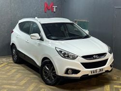 White Used 2015 Hyundai ix35 SE SUV | £4,490 (Super price)