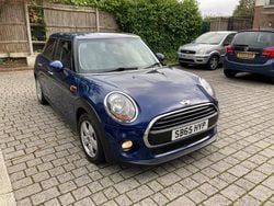 Blue Used 2015 Mini ONE Hatch Hatchback | £4,690 (Fair price)