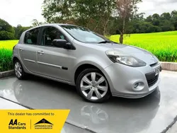 Silver Used 2010 Renault Clio II Hatchback | £2,295 (Fair price)