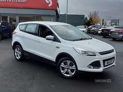 White Used 2016 Ford Kuga Zetec SUV | £6,790 (Good price)