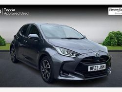 Used 2025 Toyota Yaris Hybrid Design Hatchback | £18,348 (Fair price)