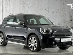 Black Used 2022 Mini Cooper Countryman Exclusive SUV | £23,570 (Fair price)