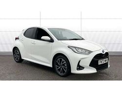 Used 2022 Toyota Yaris Design Hatchback | £17,373 (Fair price)