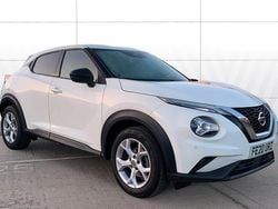 White Used 2020 Nissan Juke N-Connecta SUV | £12,132 (Good price)