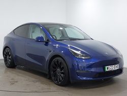 Blue Used 2023 Tesla Model Y Performance SUV | £32,998 (Fair price)