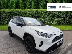 White/black Used 2019 Toyota RAV4 Hybrid SUV | £24,495 (Fair price)