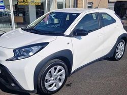 White Used 2023 Toyota Aygo X PURE SUV | £15,450