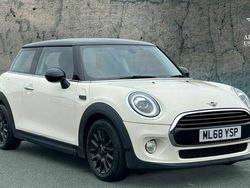 White Used 2018 Mini Cooper Hatch Hatchback | £10,990 (Fair price)