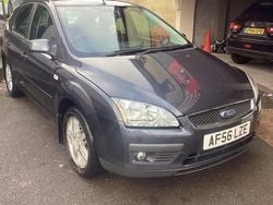 Grey Used 2006 Ford Focus Ghia Hatchback | £1,690 (Fair price)