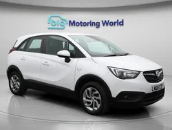 White Used 2018 Vauxhall Crossland X S SUV | £6,900 (Fair price)