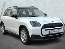 White New 2024 Mini Countryman Classic SUV | £29,500 (Fair price)