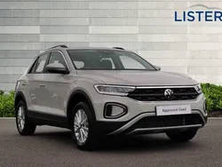 Used 2025 VW T-Roc Life SUV | £28,990 (Expensive)