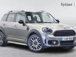 Silver Used 2019 Mini Cooper D Countryman Sport SUV | £19,250 (Expensive)