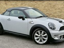 Used 2015 Mini Cooper S Coupé Coupe | £5,990 (Good price)