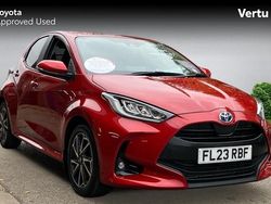 Used 2025 Toyota Yaris Hybrid Design Hatchback | £18,274 (Good price)