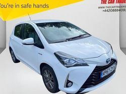 White Used 2017 Toyota Yaris Hybrid Hatchback | £10,688 (Fair price)