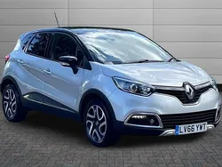 Unknown Used 2016 Renault Captur Signature SUV | £11,790 (Fair price)