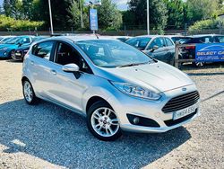Silver Used 2014 Ford Fiesta Zetec Hatchback | £5,495 (Fair price)