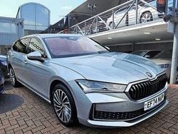 Pebble silver metallic Used 2025 Skoda Superb LAURIN & KLEMENT Estate | £34,480 (Expensive)