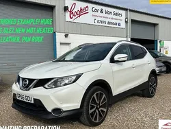 White Used 2016 Nissan Qashqai Tekna SUV | £9,250 (Fair price)