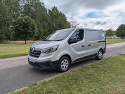 Grey Used 2022 Renault Trafic Business Van | £11,750 (Fair price)